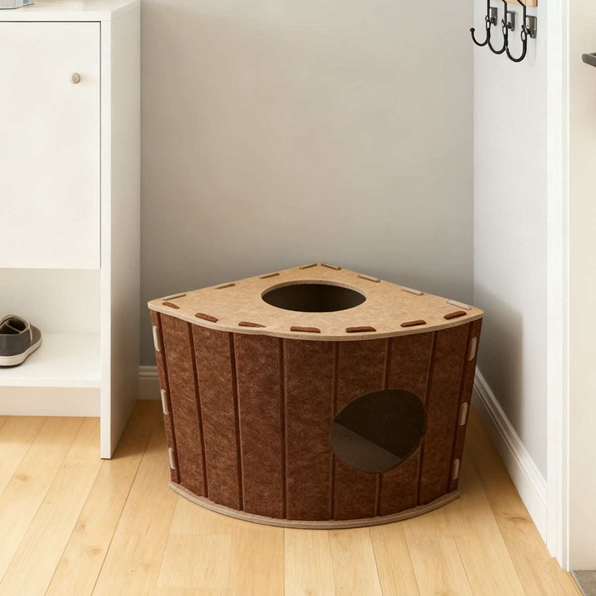 FurryFable Calming Cat Villa - Enclosed Felt Cat House