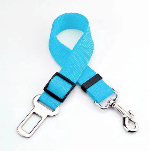 Adjustable Dog Car Seat Belt – Retractable Safety Harness for Pets
